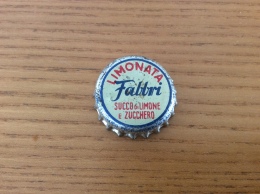 Ancienne Capsule De Limonade "LIMONATA Fabbri SUCCO DI LIMONE E ZUCCHERO" (intérieur Liège) Italie - Limonade