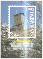 63642) Folder Contenente Tutte Le Serie E I Foglietti  Di San Marino Per L´anno 1993 Nuovi - Full Years