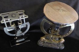 POSTAL SCALES (early 20thC) Cast Metal And Gilded Brass Twin Cantilever Style Action Postal Scale, Made In Germany, Arcs - Sonstige & Ohne Zuordnung