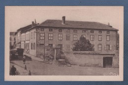 43 HAUTE LOIRE - CP LOUDES - LA FONTAINE ET LE COUVENT DES RELIGIEUSES DE ST JOSEPH - CIM COMBIER IMP. MACON - Loudes