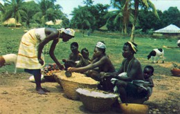 GUINÉ, PORTUGUESA, Mercado Nativo (Bissau),  2 Scans - Guinea-Bissau