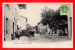 SUISSE -- GINGINS --  Intérieur Du Village - Gingins