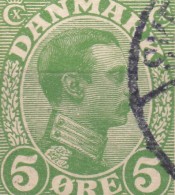 Denmark 1913 Mi. 67    5 Ø Christian X. ERROR Variety "Broken Lines In Face" "White Spots" (2 Scans) - Variedades Y Curiosidades