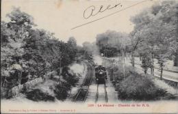 CPA Yvelines Le Vésinet Circulé La Gare Chemin De Fer Train - Le Vésinet