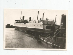 Cp , Bateaux , FERRY BOAT Quitant Le Port , Manoeuvre , 59 , Port De DUNKERQUE , écrite 1949 - Ferries