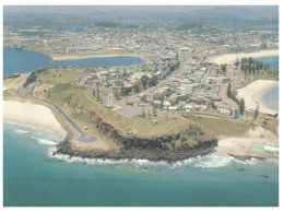 (185) Australia (postcard With Special Postmark) - QLD - Coolangatta With Captain Cook Lighthouse - Gold Coast