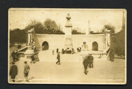 ENGLAND  -  Portsmouth  War Memorial  Unused Vintage Postcard - Portsmouth