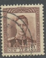 Australia 1938 1 1/2p King George VI Issue #228 - Used Stamps