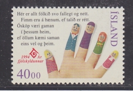 Iceland 1994 International Year Of The Family (hand) 1v ** Mnh (30179) - Unused Stamps