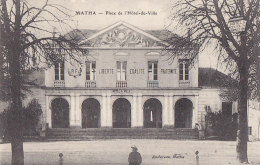 Matha 17 - Place Hôtel De Ville - Matha