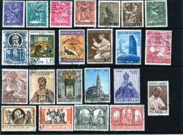 Vaticano - Lotto N. 23 Usati Differenti - Collections
