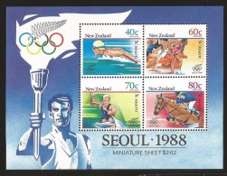 E)1988 NEW ZEALAND, SEOUL, SPORTS, OLYMPIC GAMES, SWIMMING, ATHLETICS, KAYAK, HIPISMO,  MINIATURE SHEET, MNH - Unused Stamps