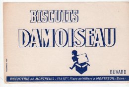 Mai16    74991     Buvard   BISCUITS DAMOISEAU    MONTREUIL - Sucreries & Gâteaux