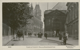 GB NORTHAMPTON / Town County Halls / GLOSSY CARD - Northamptonshire