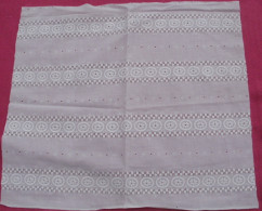 Tissu Coupon Broderie Anglaise 42 Cm X 47 Cm - MERCERIE  Motif Original - Pizzi, Merletti E Tessuti