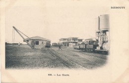 CPA DJIBOUTI La Gare Train En Gare - Dschibuti