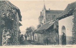 CPA 37 LE GRAND PRESSIGNY Vieille Rue Et Aile De L'ancien Château - Le Grand-Pressigny