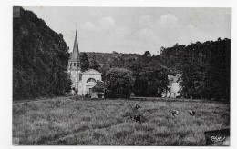 ACQUIGNY - L' EGLISE ET LE PARC DU CHATEAU - CPA NON VOYAGEE - Acquigny