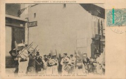 BEAUNE LA ROLANDE - Arago-sport, Les Gymnastes Sont De Bons Enfants, Ils Obéissent Aux Gendarmes. - Beaune-la-Rolande