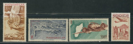 MADAGASCAR  PA N° 62 à 64 A** - Airmail