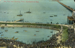 GB SOUTHEND ON SEA / The Pier And Boating Pool / GLOSSY COLORED CARD - Southend, Westcliff & Leigh