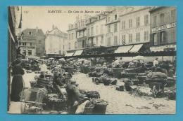 CPA 157 - Métier Marchands Ambulants Un Coin Du Marché Au Légumes MANTES 78 - Mantes La Ville