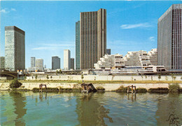 92-LA DEFENSE - CARTE SEMI MODERNE - La Defense