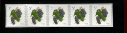 381965078 USA POSTFRIS  MNH *** YEAR 2016 SCOTT 5038 COIL STRIP OF 5 PINOT NOIR GRAPES FLORA BACKING 8780 - Unused Stamps