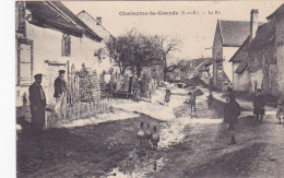 Cpa-77-chalautre La Grande-animée-le Ru-edi Cliché Simonet - Sonstige Gemeinden