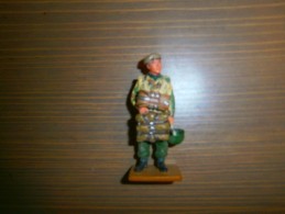 SOLDAT DE PLOMB - Small Figures