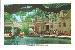 Dining And Boating On The San Antonio River - San Antonio