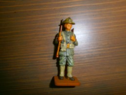 SOLDAT DE PLOMB - Small Figures