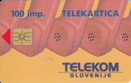 SLOVENIA SLOVENIJA PHONECARD 1995 SLUŠALKE RUMENE OPEN WINDOW IN THE WORLD HEADPHONES TELEKOM CAT.NO. 001 - Slovenia