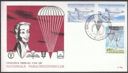 Belgium Brussels 1960 / Parachutting / National Skydiving Club - Parachutespringen