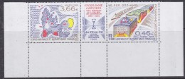 TAAF 2002 Programme Cartoker Strip 2v+label (+bottom Margin) ** Mnh (30271A) - Ungebraucht