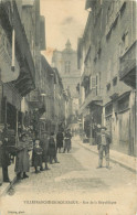 12 - AVEYRON - Villefranche De Rouergue - Rue De La République - Villefranche De Rouergue