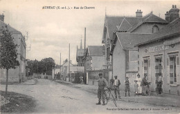 28- AUNEAU- RUE DE CHARTRES - Auneau