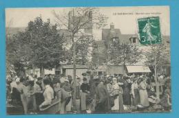 CPA - Métier Marchands Ambulants Marché Aux Volailles LE NEUBOURG 27 - Le Neubourg