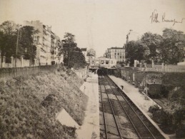 CPA 94 Val De Marne Vincennes La Rue Aubert Et La Gare - Vincennes