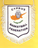 Old Sport Flag, Basketball, Wimpel, Pennant - Cyprus Basketball Federation - Abbigliamento, Souvenirs & Varie