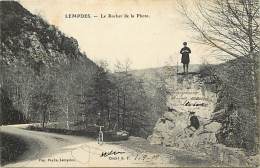 - Depts Div.-ref- GG713 - Puy De Dome - Lempdes - Le Rocher De La Photo - Carte Bon Etat - - Lempdes