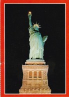 New York City Statue Of Liberty At Night - Freiheitsstatue