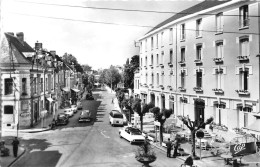 86-LA ROCHE-POSAY- L'HÖTEL ST ROCH- ET LE COURS PASTEUR - La Roche Posay