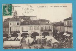 CPA  - Métier Marchands Ambulaants Marché Place D'Astarac MIRANDE 32 - Mirande