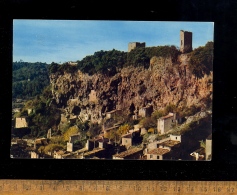 COTIGNAC Var 83 : La Falaise Et Les Grottes Vue Partielle Du Village - Cotignac