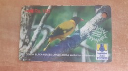 Sri Lanka-(21srlc)-black Headed Oriole-(rs.100)--(this Card With A Hole-28SRLC146417)-used Card+1card Prepiad  Free - Sri Lanka (Ceilán)