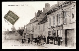 CPA ANCIENNE-  ROISSY EN FRANCE (95)- RUE DE PARIS AVEC TRES BELLE ANIMATION- TABAC- MERCERIE-CHAUSSURES - Roissy En France