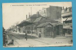 CPA 1 - Chemin De Fer La Gare Le Passage à Niveau BOIS-COLOMBES 92 - Andere & Zonder Classificatie