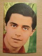 Vic Dana  - American Dancer And Singer - Teeneger News Card - Andere & Zonder Classificatie