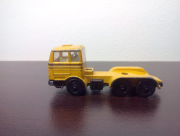 MERDECES-BENZ 1978 EFSI 1/87 HOLLAND RARE LOW PRICE EVER DIECAST METAL - Vrachtwagens, Bus En Werken